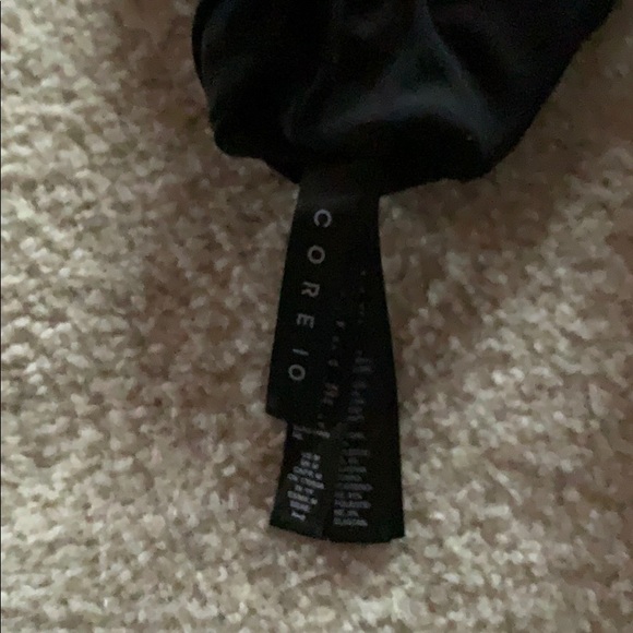 NWT Black Sports Bra - Picture 3 of 3